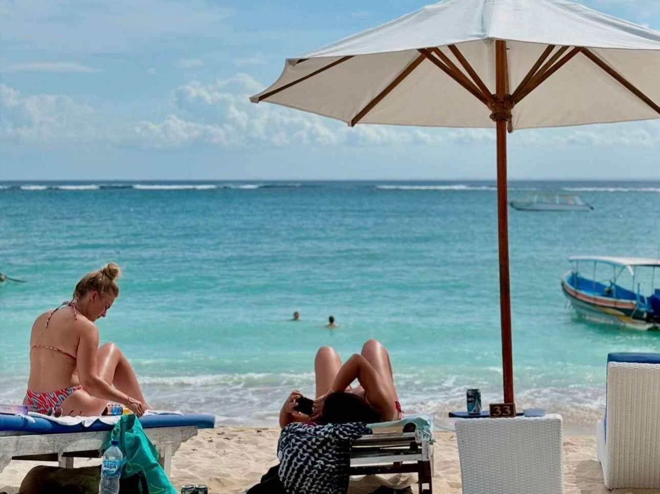 The Captains Villa Nusa Lembongan  Ngoại thất bức ảnh
